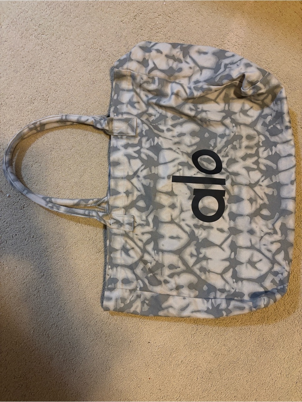 ALO Yoga Gray and White Tie-Dye Canvas Tote
